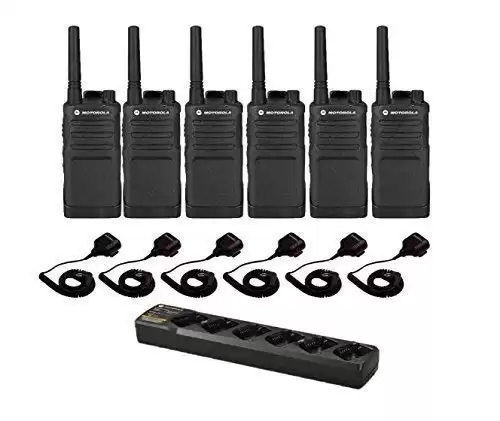 6 Motorola RMU2040 Two-Way Radios 6 Speaker Mics + 6-Bank Charger