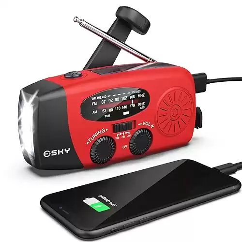 Esky AM/FM NOAA Weather Radio with Cell Phone Charger